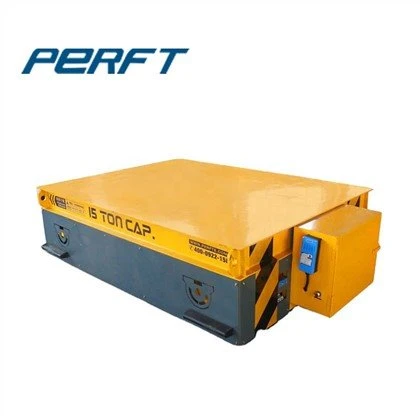 Roj Teeb Powered Hloov Trolley Ntawm Log